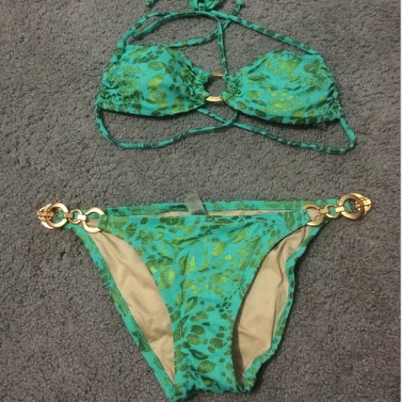 Green cheetah vs swim suit