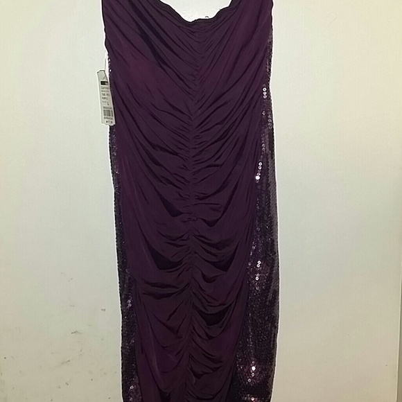 Dress - Picture 4 of 4