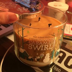 Bath & Body Works 3 wick candle