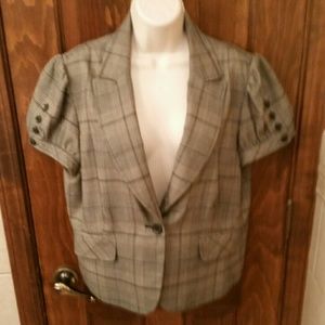 A nice 1 button apt 9 blouse.. 2for10$tops