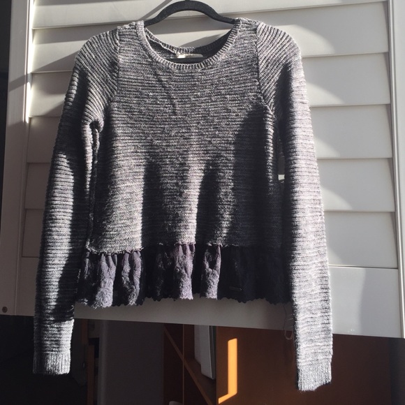 Grey Hollister sweater