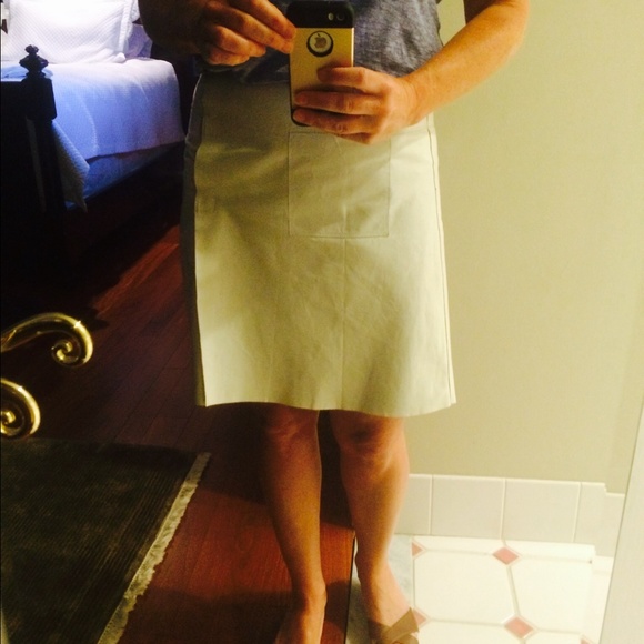 Daryl K white leather skirt - Picture 2 of 3