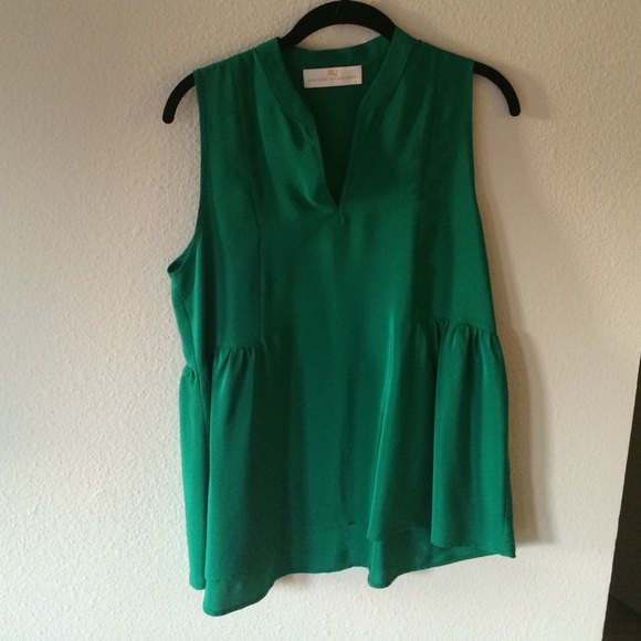 Amanda uprichard green top size medium!