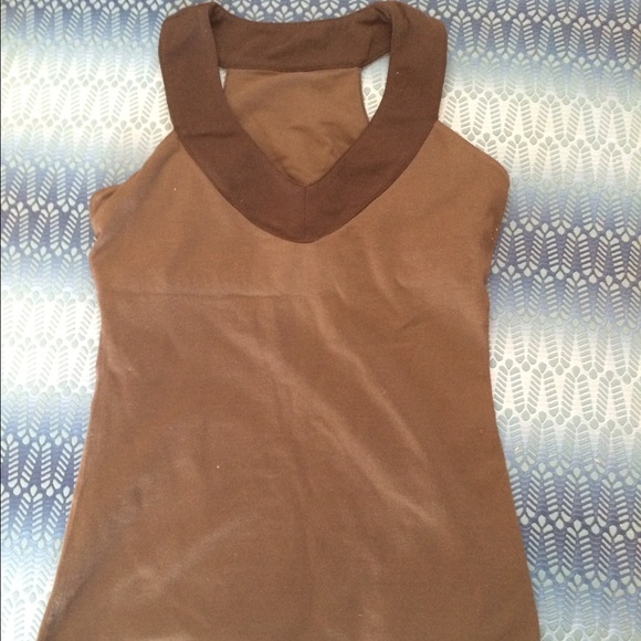 Zobha tops