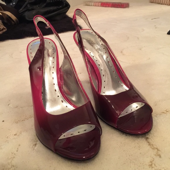 Ladies 3 1/2 inch multi-tone shoe - Picture 2 of 3