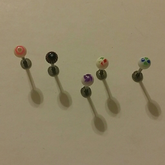 Labret studs