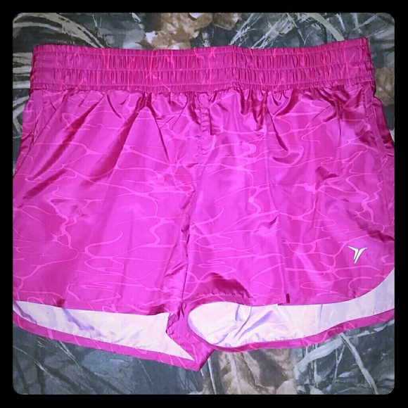 Athletic shorts
