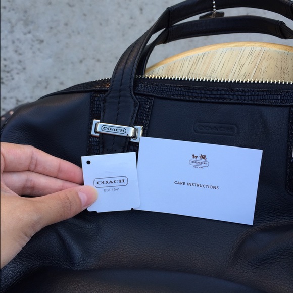 Coach Handbag - Picture 3 of 4