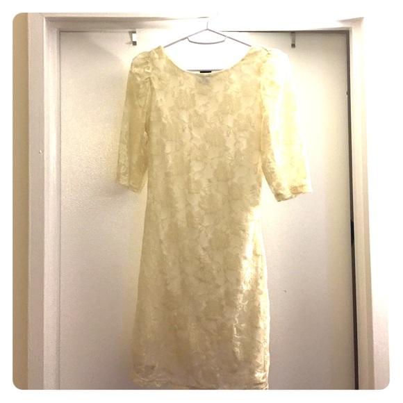 Lace overlay mini-dress - Picture 1 of 1