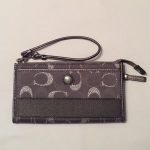 Coach Wristlet Wallet