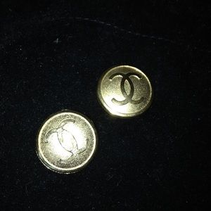 Chanel buttons