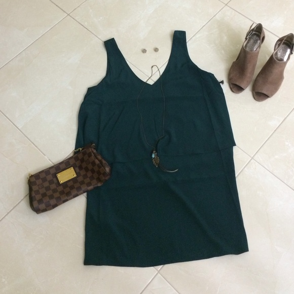 Forever 21 Dresses & Skirts - ☀️FRIDAY SALE☀️Dark green dress