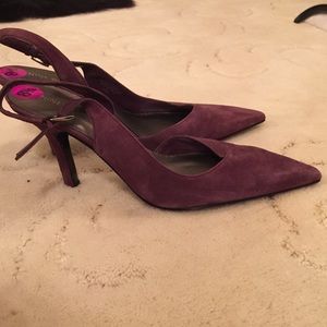 Ladies purple leather shoe