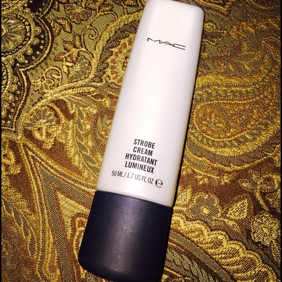 50 ML M.A.C. Strobe Cream
