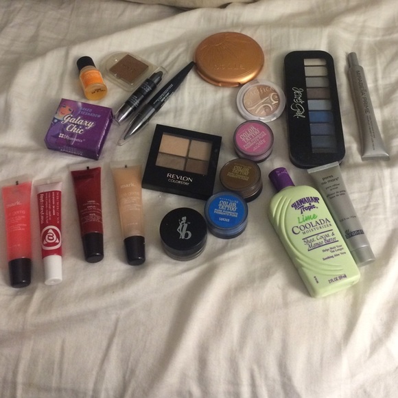 MAKEUP LOT