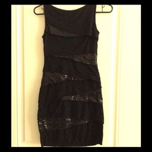 For @threadsforjen black sequin dress
