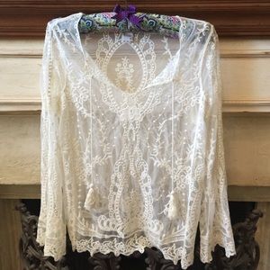 Ivory American Rag sure lace top brand new size s