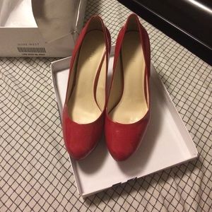 Nine West patent leather pumps