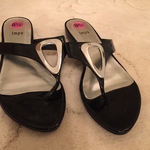 Ladies sandals
