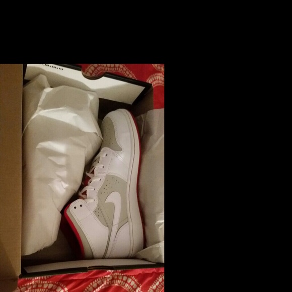 Retro 1 Hares (Deadstock) - Picture 2 of 2