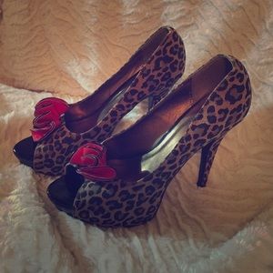 Size 9 heels