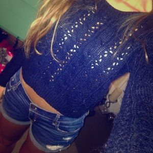 Crop knit sweater