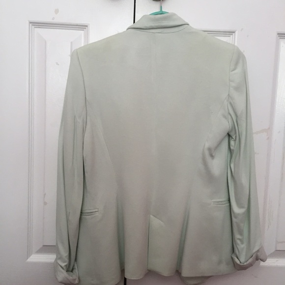 Zara Blazer - Picture 2 of 4