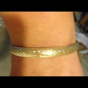 Gold bangle