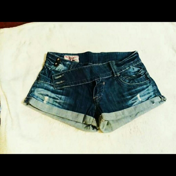 Very cute shorts..