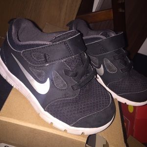 Children's Nike roshe run