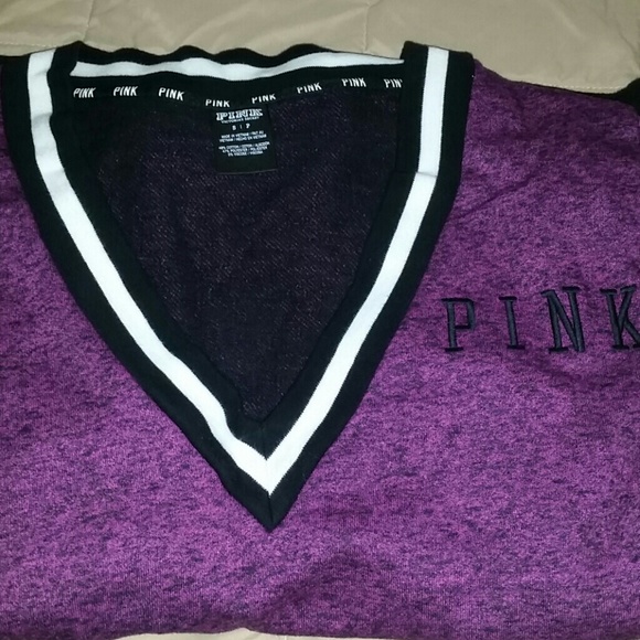 VS Sweater SOLD🚫