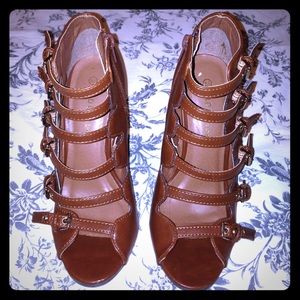 Wild diva multiple strap brown heels