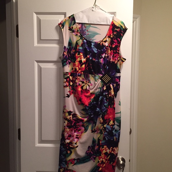 Summer sleeveless dress - bright colors