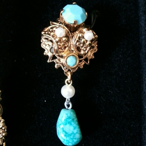 Set - Picture 2 of 4