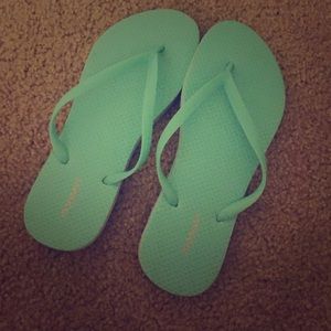 Tiffany blue flip flops