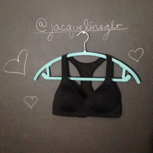 PINK Victoria's Secret Yoga Push Up Bra