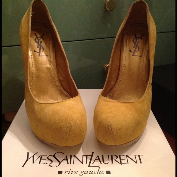 YSL Mustard Yellow Suede Tribtoo Pump - Picture 2 of 4
