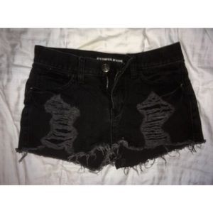Black distressed high waisted shorts💀