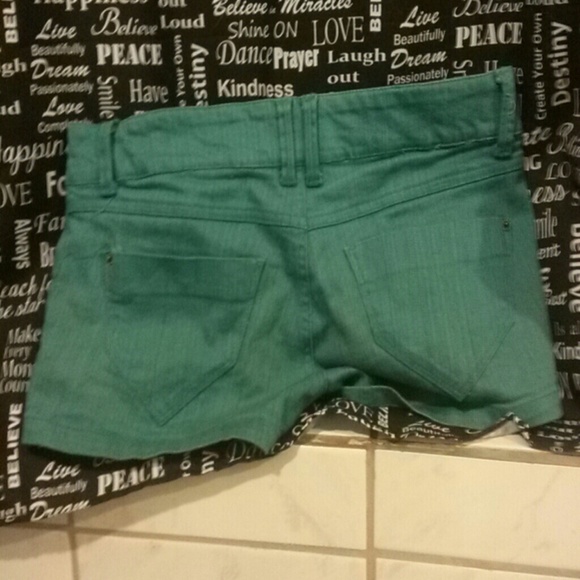 SOLD Papaya Teal/Turquoise Shorts - Picture 3 of 3