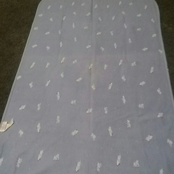 Carter's Baby Blanket - Picture 2 of 4