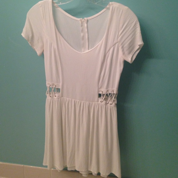 super cute white dress