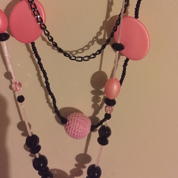 Necklace - Picture 2 of 4