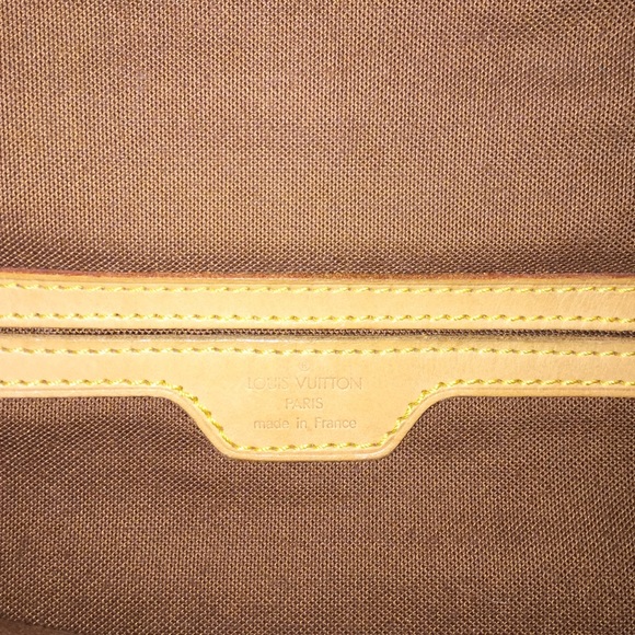 Louis Vuitton montsouris backpack - Picture 3 of 4