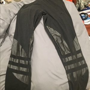 Adidas Medium leggings