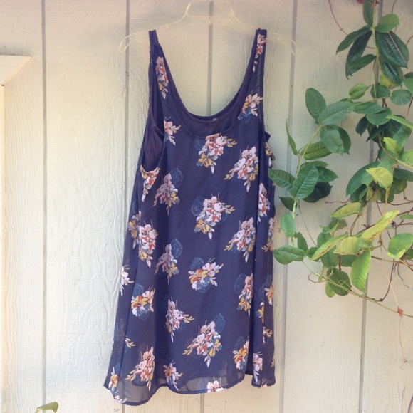 Kimchi Blue Blue Floral Tunic Dress - Picture 3 of 4