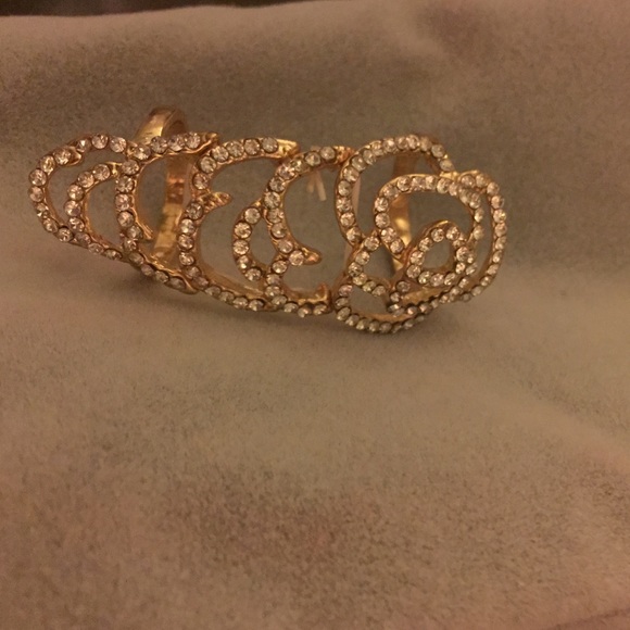 Ring - Picture 2 of 2