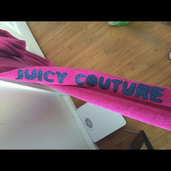 Juicy couture pink hoodie - Picture 3 of 4