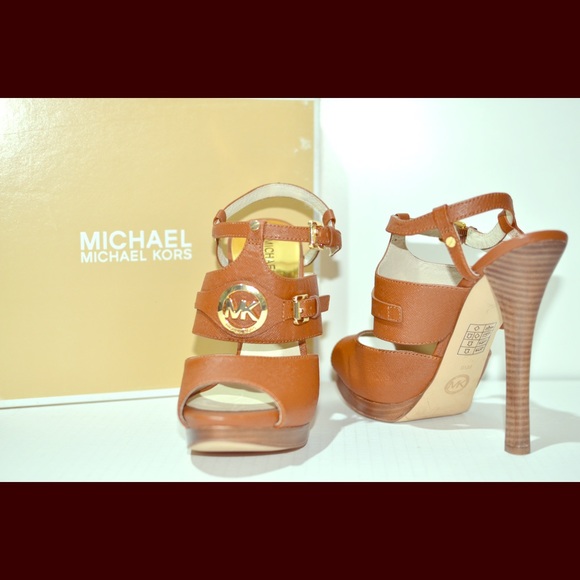 Michael Kors brown leather heels