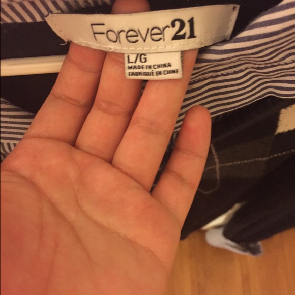 Forever 21 peppy style sweater - Picture 4 of 4