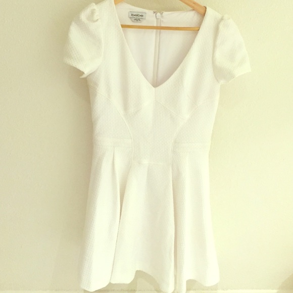 Bebe Classic Cut White Formal Dress